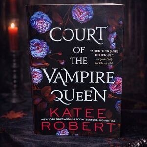 Court of the Vampire Queen by Katee Robert Dark Vampire Romance Paperback